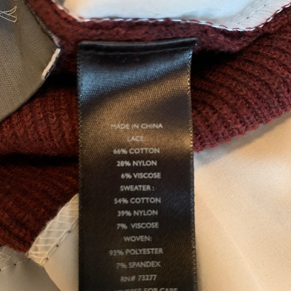 Simply Vera by Vera wang eyelet lace sweater with showing blouse. Worn once - Picture 5 of 6